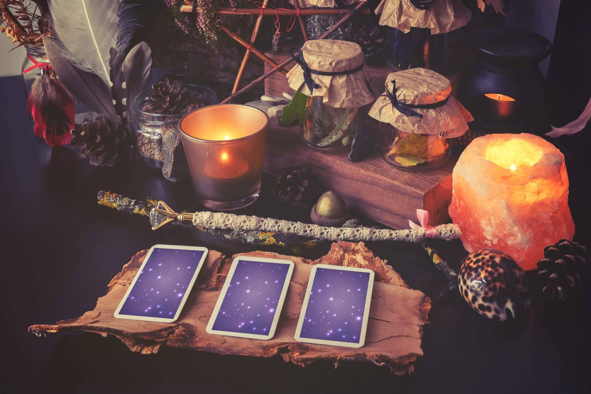 Nazaret Hermida: consulta de tarot