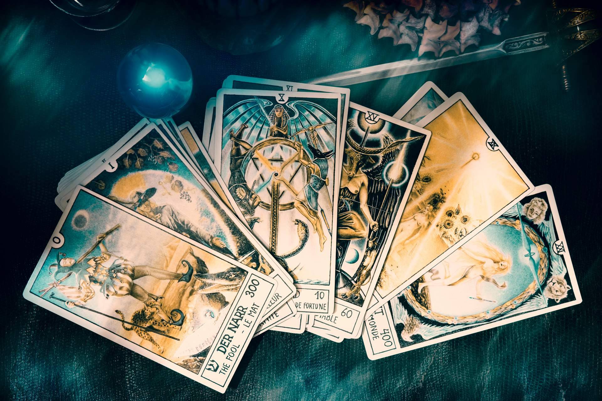 Las ventajas de recurrir a Rosa Sastre para la lectura del tarot para encontrar respuestas sinceras