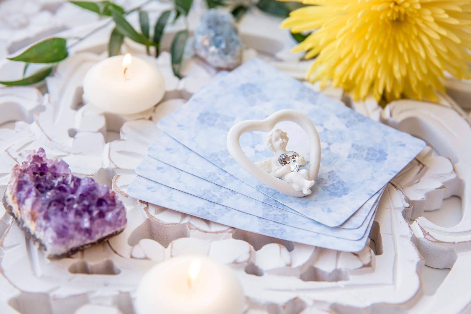 Buenas Videntes cuenta con videntes profesionales y expertas en el tarot amor