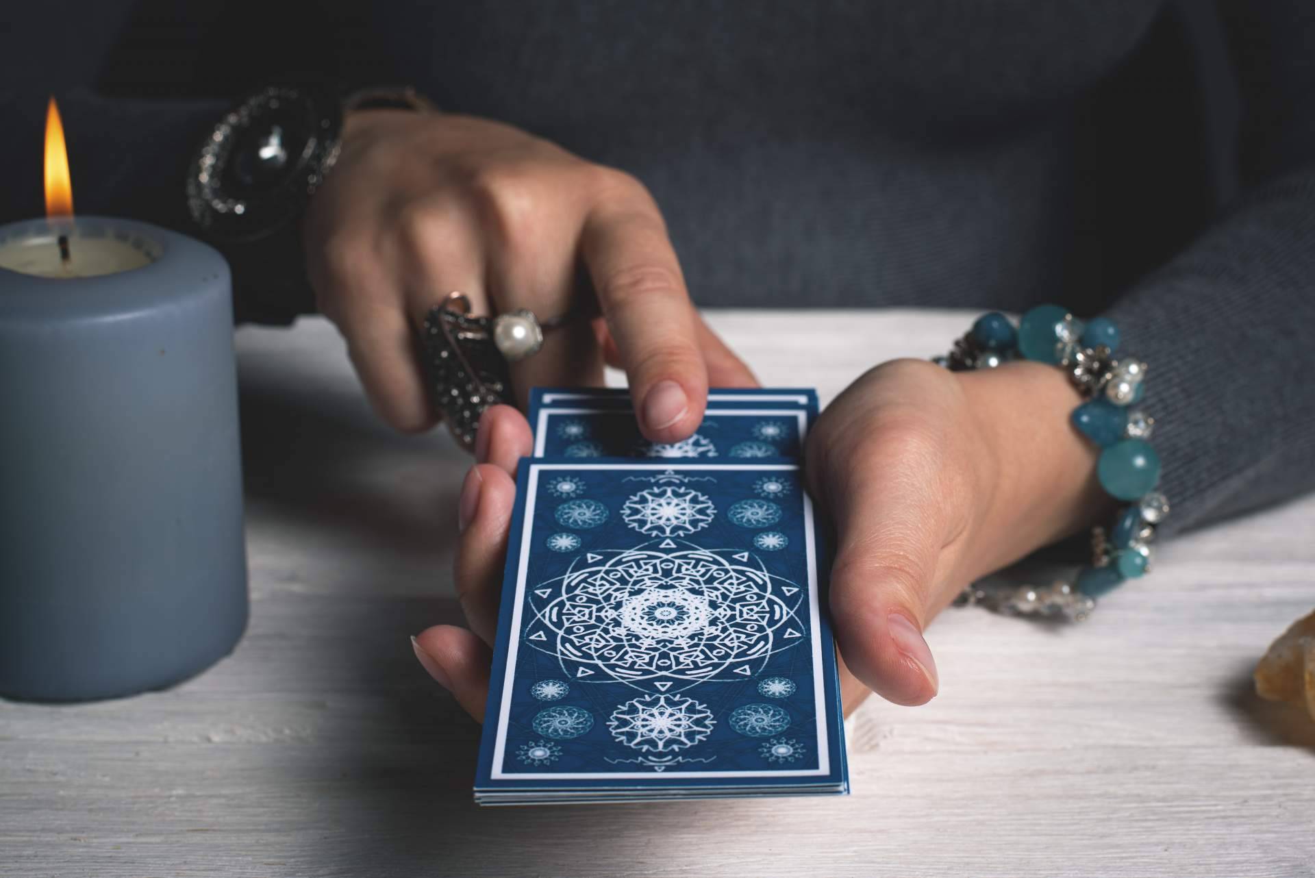 Tarot 10 euros 30 minutos, la oferta de Tarot 5 por 15