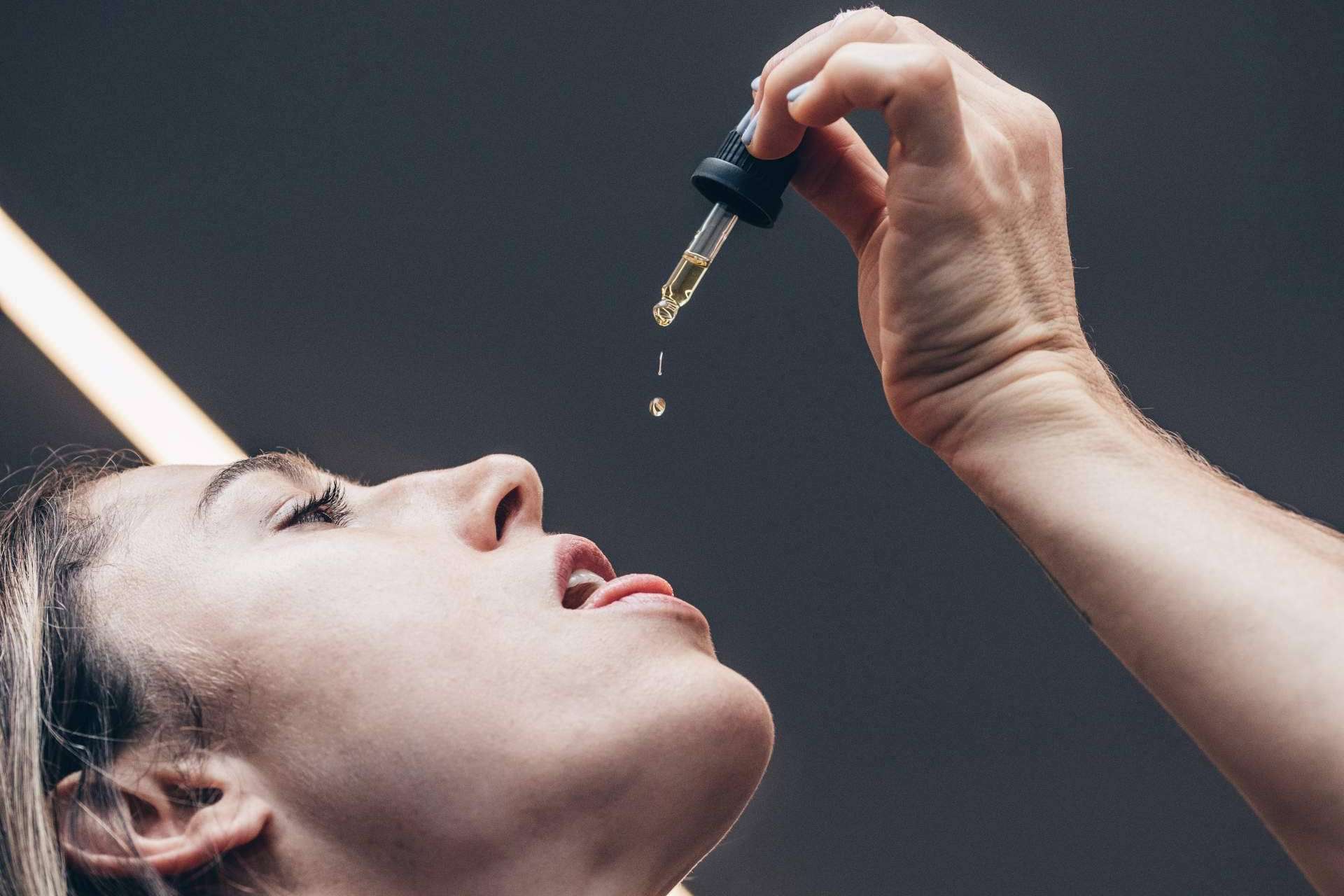Gracias a los productos de Weedness CBD, se puede tratar la fibromialgia con CBD