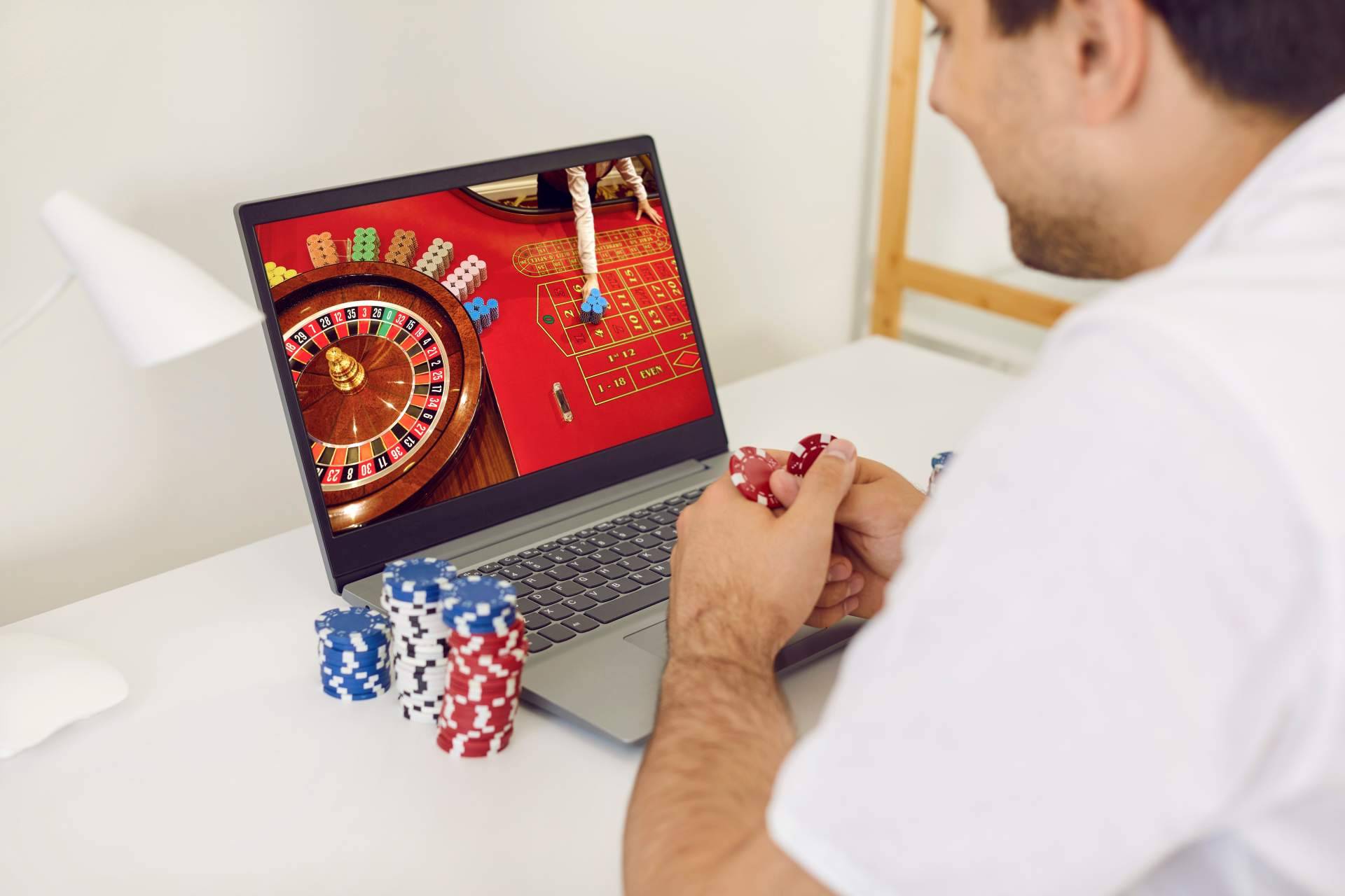 Casino 247 es una plataforma digital que ofrece reseñas y opiniones profesionales sobre casino online