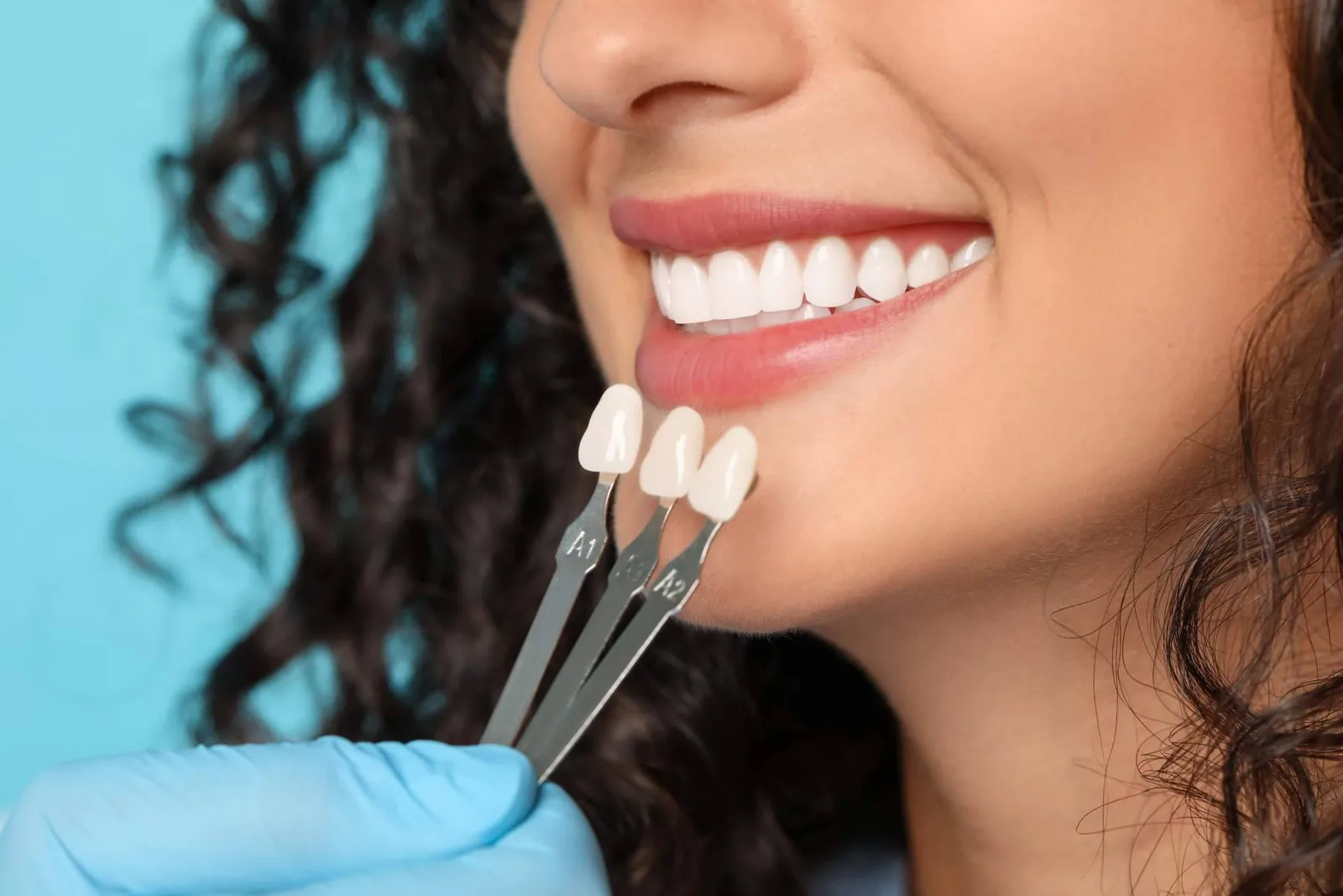 Instituto Smile Design by Fernando Soria refuerza su atención estival con urgencias dentales y el tratamiento exclusivo Immediate Smile